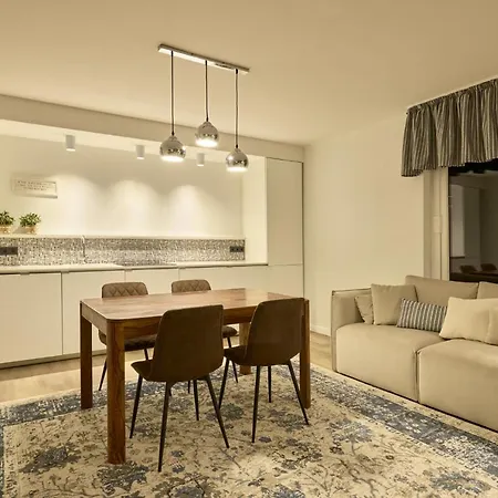 Voglergasse 5* באדן-באדן